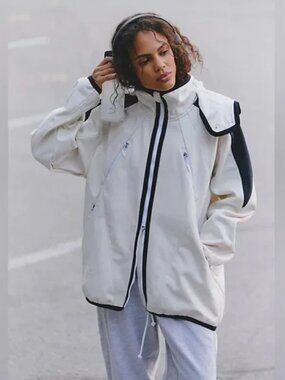 NWOT - Free People / FP Movement - Canyon Crushin' Jacket - White/Navy - Size M